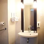 ホテル Design & Restaurant 2*
