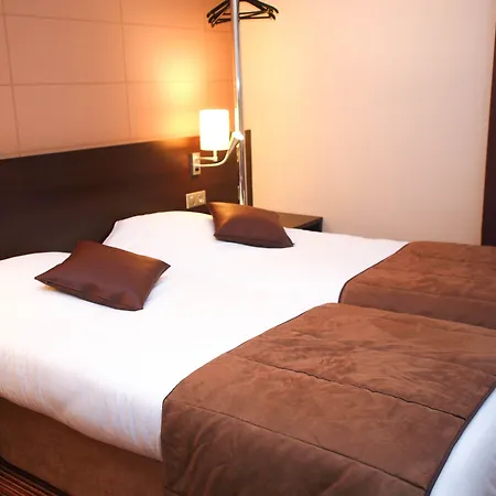 Hotel Design & Restaurant 2*