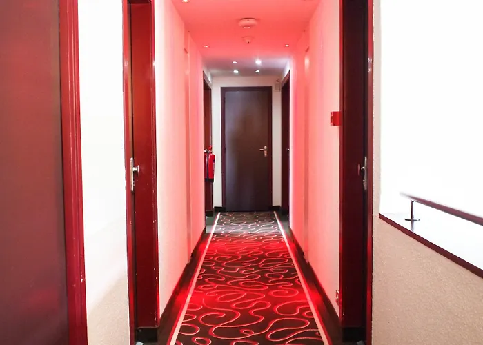 Design & Restaurant 2*