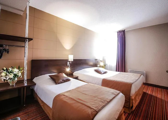 Hotel Design & Restaurant